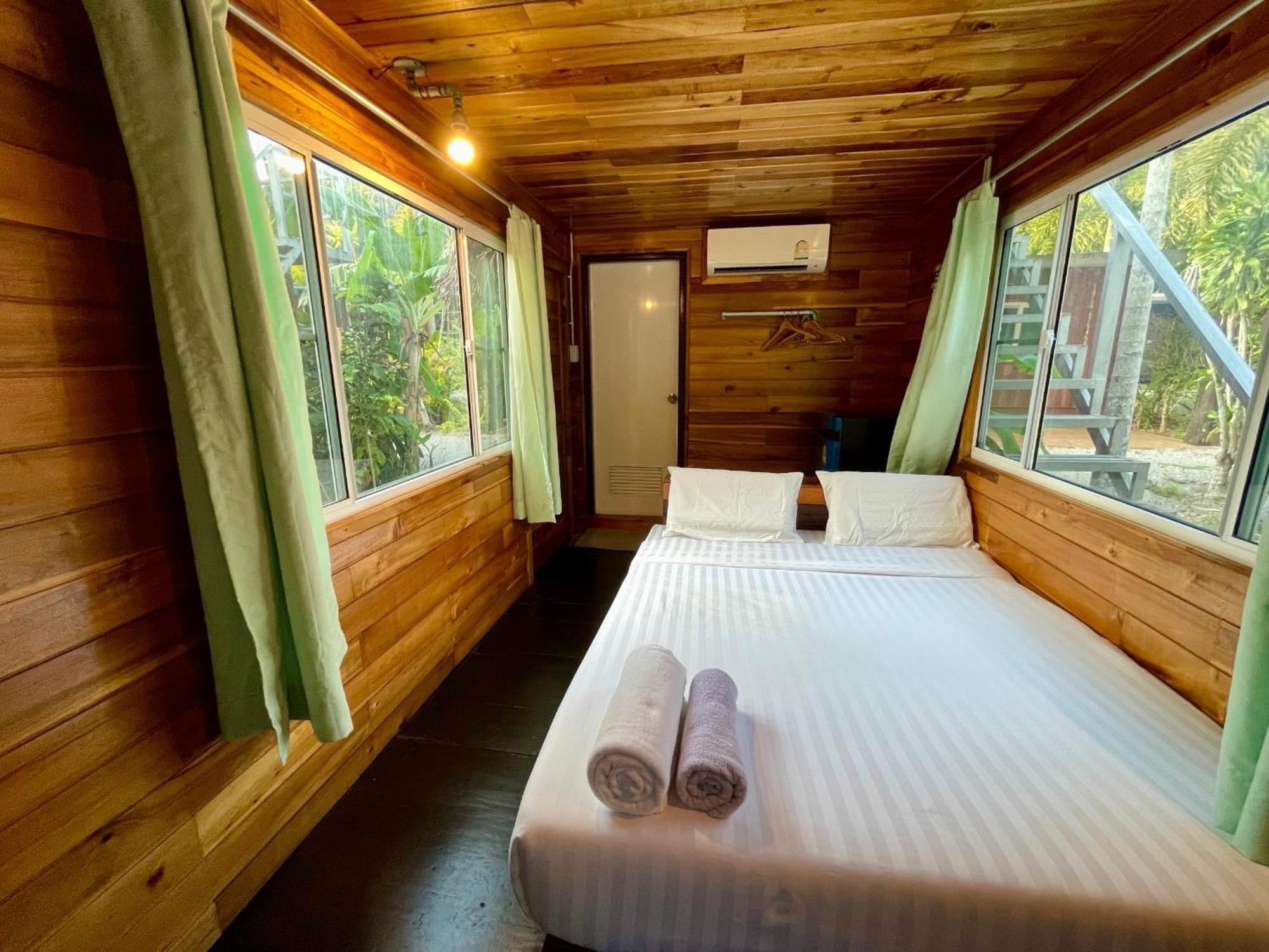 The Camper Lodge Khao Sok Ban Bang Bon Exterior foto